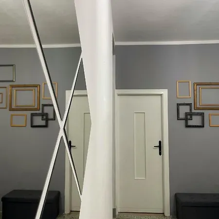 Mimi House